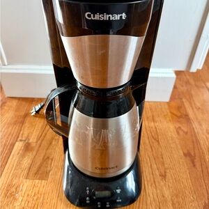 Cuisinart DTC-975BKN 12-Cup Programmable Thermal Coffeemaker Brewer
